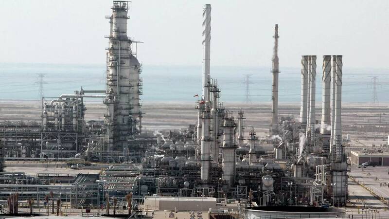 ۶ کشور عربی تصمیم به کاهش تولید نفت گرفتند