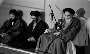 انتخاب آیت الله خامنه‌ای توسط مجلس خبرگان آینده انقلاب را تضمین کرد