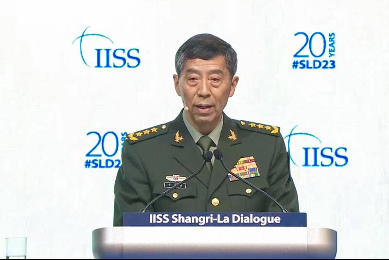 هشدار وزیر دفاع چین به آمریکا