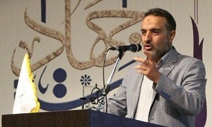 الگو‌های خدمت «امیدآفرین» هنرمندانه به مردم معرفی شوند