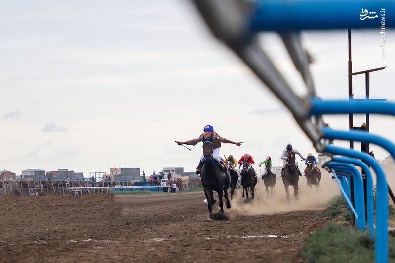 عکس/ کورس سوارکاری در بندرترکمن