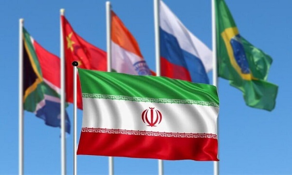 شکست توهم انزوای ایران در عرصه جهانی