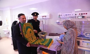 پرچم سبز رضوی، حال و هوای بیمارستان خلیج فارس بندرعباس را عطرآگین کرد