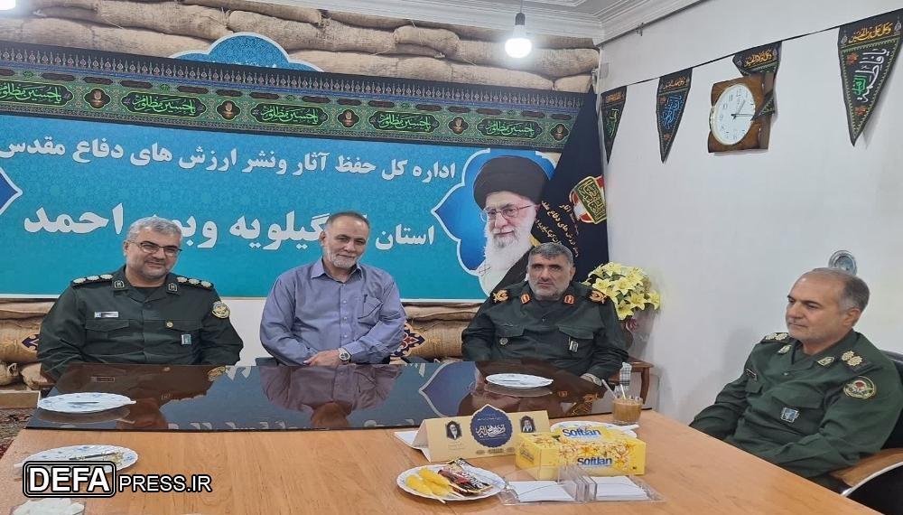 المان پوستر «نان بلوط می‌خوریم با برنو می‌جنگیم» ساخته می‌شود