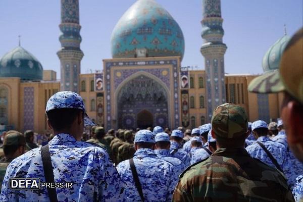 حضور گروهی از نیروهای ارتش در آستان مقدس مسجد جمکران