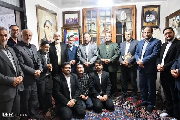 تبیین سیره عملی شهدا یک وظیفه ملی هست