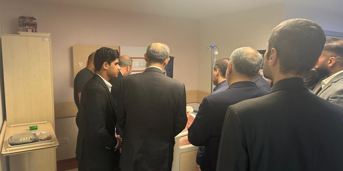 عیادت سفیر ایران در عراق از مجروحین جنایت پیجری رژیم صهیونیستی