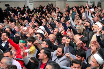  مردم قم در سالروز قیام ۱۹ دی با رهبر انقلاب دیدار خواهند کرد