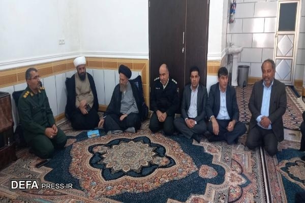 دیدار نماینده مردم کهگیلویه و بویراحمد در مجلس خبرگان رهبری با خانواده ایثارگران در باشت