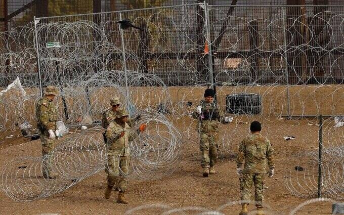 ارتش آمریکا هزاران نیروی دیگر به مرز با مکزیک اعزام میکند