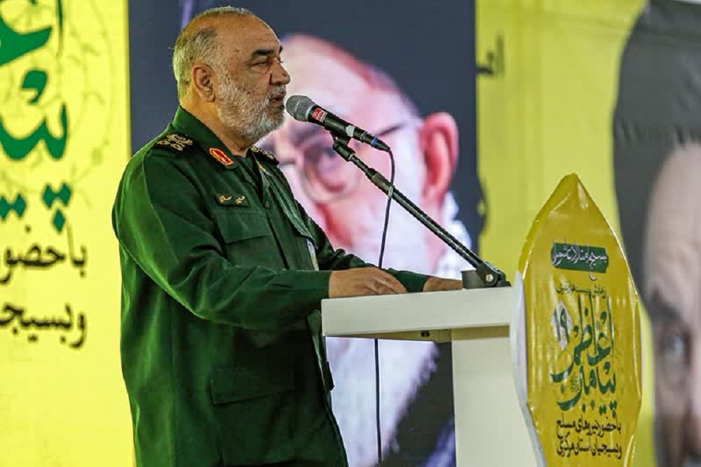 سردار حسین سلامی: ایران به هیچ قدرتی تکیه نمی‌کند