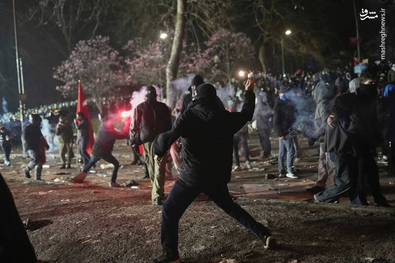 فیلم/ تظاهرات ترکیه به آنتالیا رسید