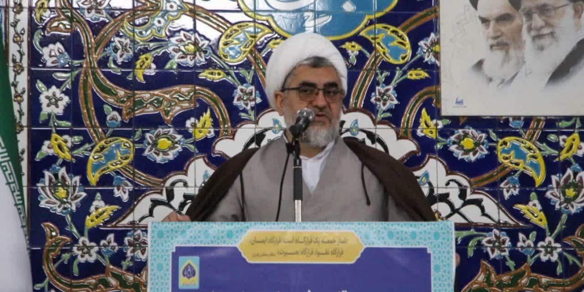 قرآن، قلب تپنده اسلام ناب و راه نجات بشریت از بحرانهای معنوی و اجتماعی