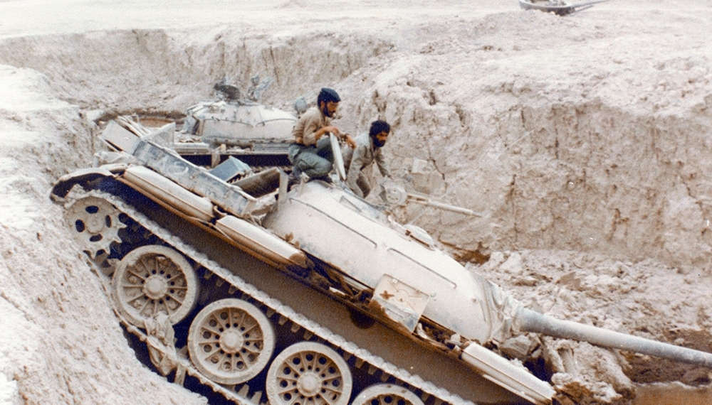 خلاقیتهای جبهه/ غنیمت از شیطان!