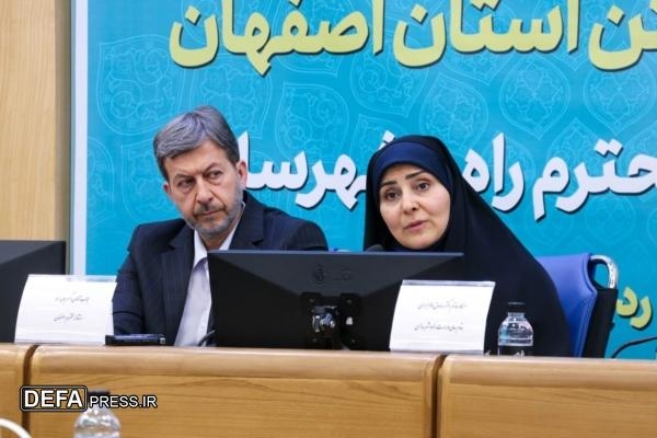 وزیر راه خبر داد؛ انعقاد بیش از ۷۰ همت قرارداد در تأمین ناوگان ریلی کشور