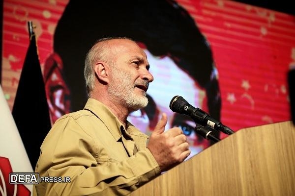 فراخوان چهارمین دوسالانه آثار برتر مدافعان حرم و جبهه مقاومت