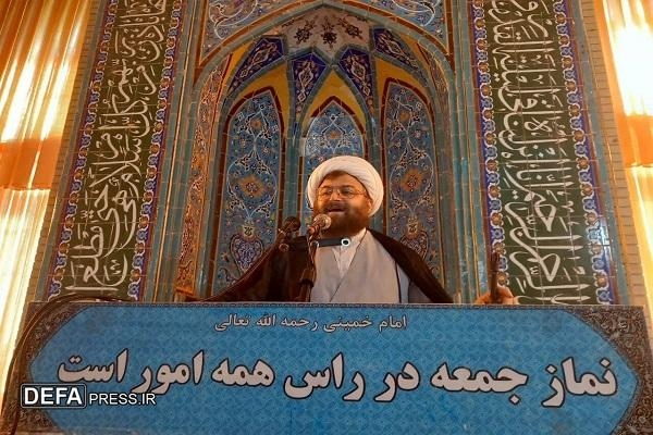 حجت الاسلام صالحی: سرمایه گذاری و تقویت تولید داخلی راه حل مشکلات اقتصادی است