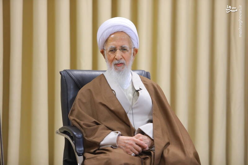 آیت‌الله جوادی‌آملی: حفظ وحدت ملی پشتوانه عزت خارجی ماست