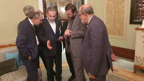 فریدون عباسی: تیم مذاکره‌کننده باید مورد حمایت ملی قرار گیرد