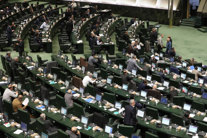 ماده ۲۳۵ آیین نامه داخلی مجلس اصلاح می‌شود