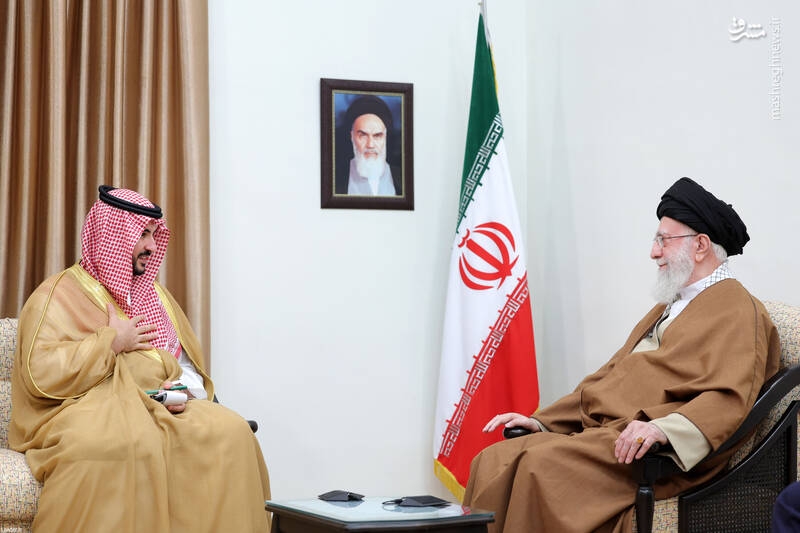 وزیر دفاع عربستان: در دیدار با رهبر ایران روابط دوجانبه را بررسی کردیم