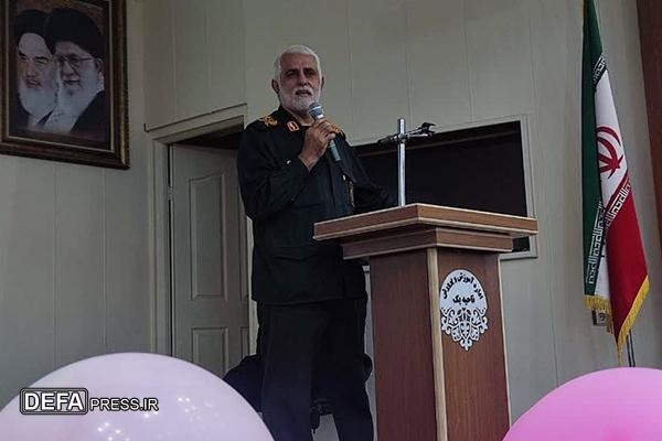 تجلیل از معلمان نمونه در اهواز