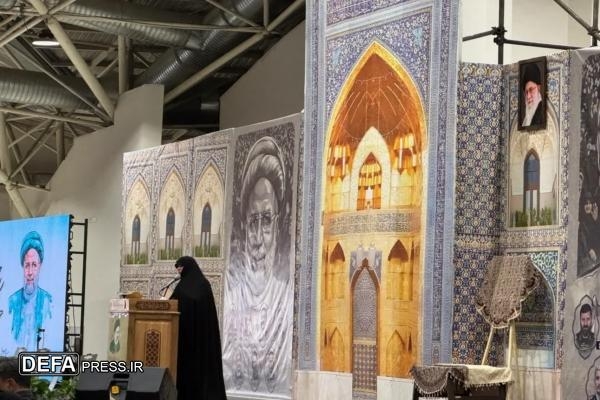 شهید رییسی مصداق «أَشِدَّاء عَلَى الْكُفَّارِ رُحَمَاء بَيْنَهُمْ» بودند