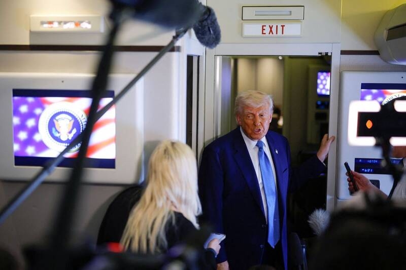 ترامپ: ممکن است با پوتین تماس بگیرم