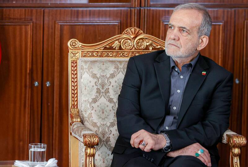 دستیابی به توافق با آمریکا دست‌یافتنی است، اما به شرط پرهیز از زورگویی/ پروژه‌های مشترک ایران و قطر چهره منطقه را دستخوش تحولاتی مثبت می‌کند