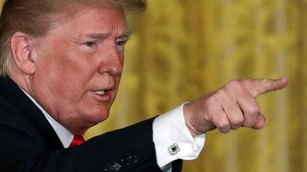 موضع‌گیری ترامپ علیه ایران: هر کشوری که از ایران نفت بخرد، اجازه تجارت با آمریکا را نخواهد داشت!