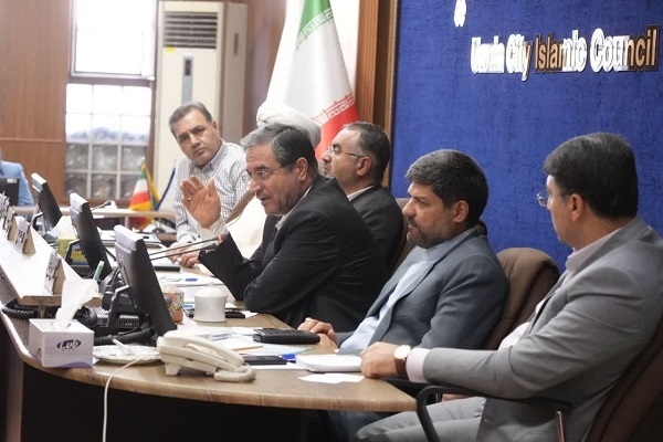 ضرورت اجرای مگاپروژه‌های پیشران توسعه شهری در آذربایجان غربی