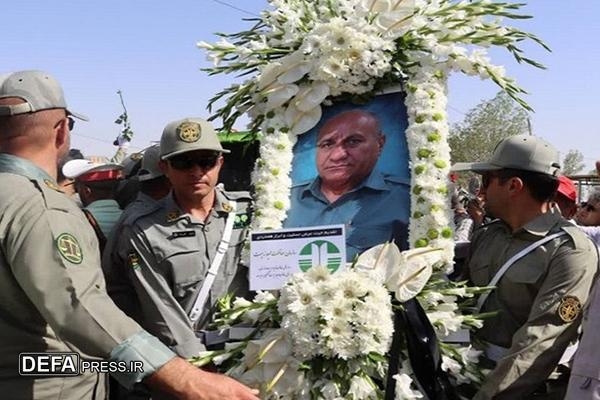 انصاری: افزایش امنیت شغلی محیط‌بانان مهم‌ترین اولویت سازمان محیط زیست است