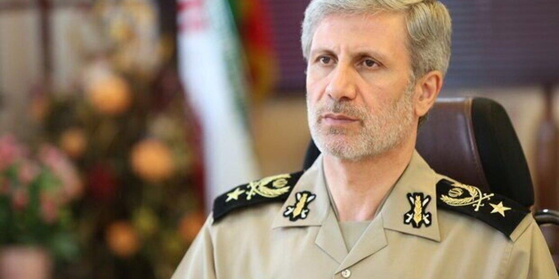 پیشینه فرمانده جدید کل ارتش