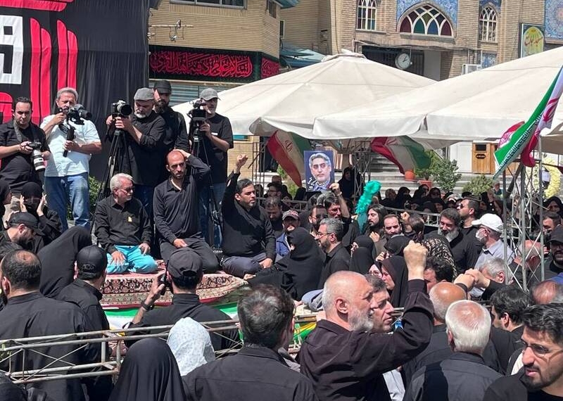 برگزاری مراسم تشییع شهدای اقتدار ایران در صحن امامزاده صالح (ع) تهران