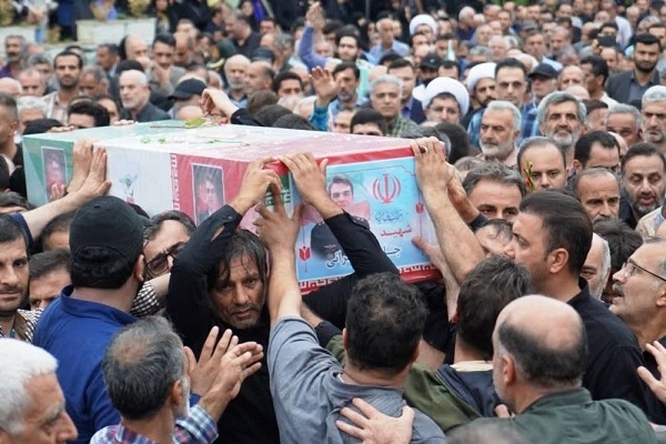 تصاویر/ تشییع پیکر شهید «کامرانی» در آمل