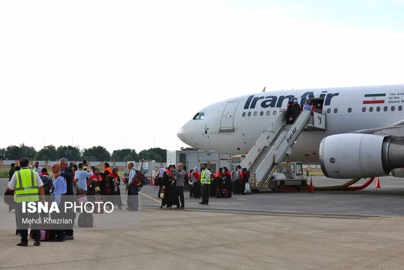 حجاج نگران‌ آوردن آب زمزم نباشند +فیلم