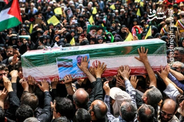 عکس/تشییع پیکر شهدای حملات رژیم صهیونیستی در قم