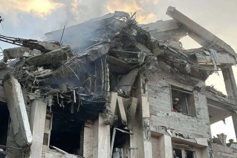 فیلم/ شهادت ۲۰ زن و کودک در شهرک شهید چمران