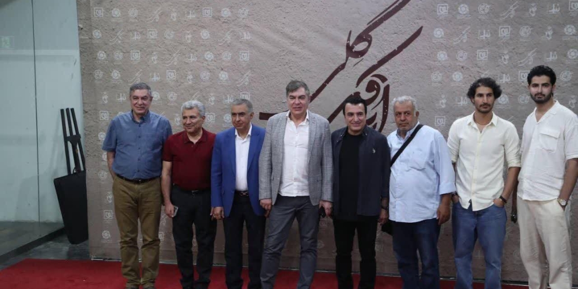 فیلم سینمایی «اتاقک گلی» اکران شد