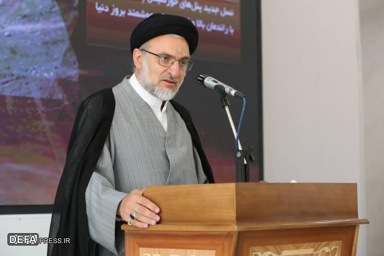 خاموشی: اربعین باید پژواک وحدت و استکبارستیزی در جهان باشد