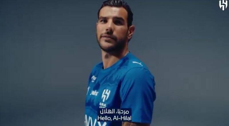 بمب نقل و انتقالات عربستان ترکید