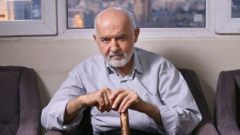 تصاویری از مرحوم احمد توکلی در جمع خانواده