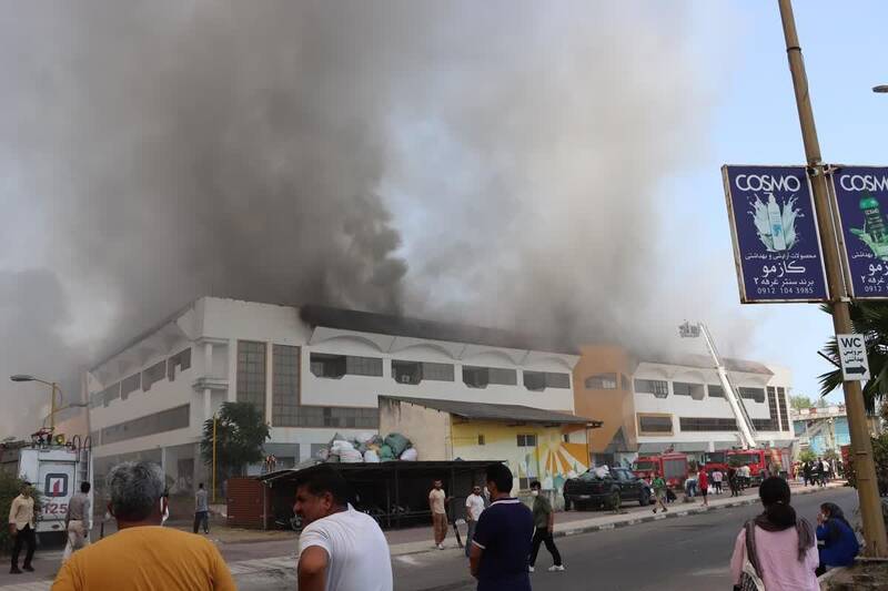 تعداد مصدومان آتش‌سوزی مجتمع ونوس انزلی به ۴۶ نفر رسید