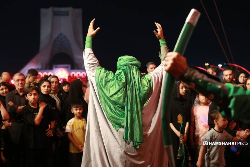عکس/ رویداد «محرم شهر» در میدان آزادی تهران