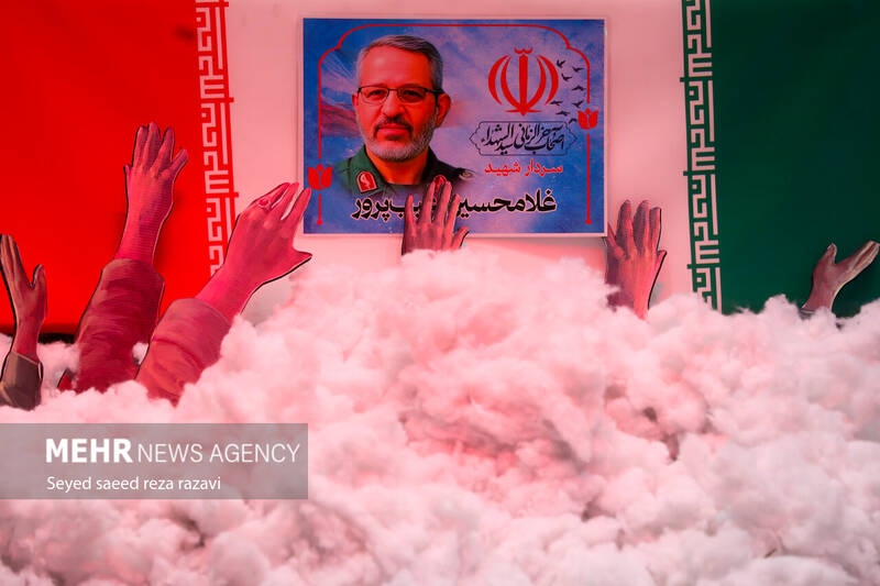 عکس/ مراسم پاسداشت سرلشکر شهید غلامحسین غیب‌پرور