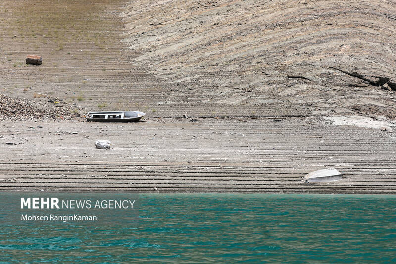 عکس/ وضعیت بحرانی سد امیرکبیر کرج
