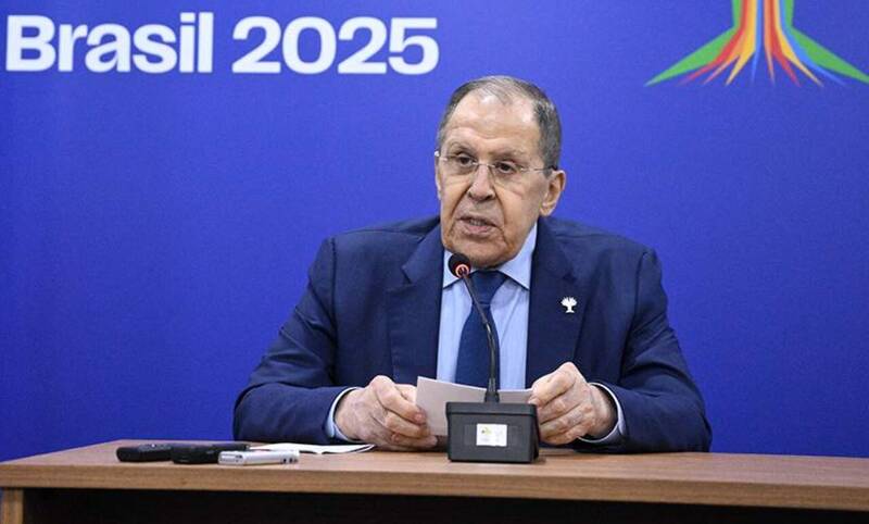 لاوروف: مسکو آماده تأمین اورانیوم غنی‌شده برای برنامه صلح‌آمیز ایران است