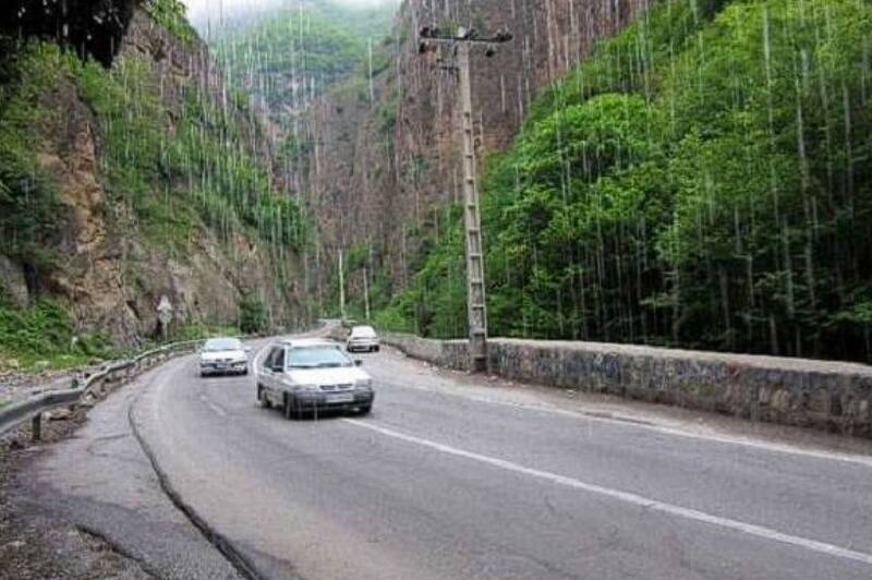 کندوان یک طرفه شد/ ترافیک نیمه سنگین در راه‌ها