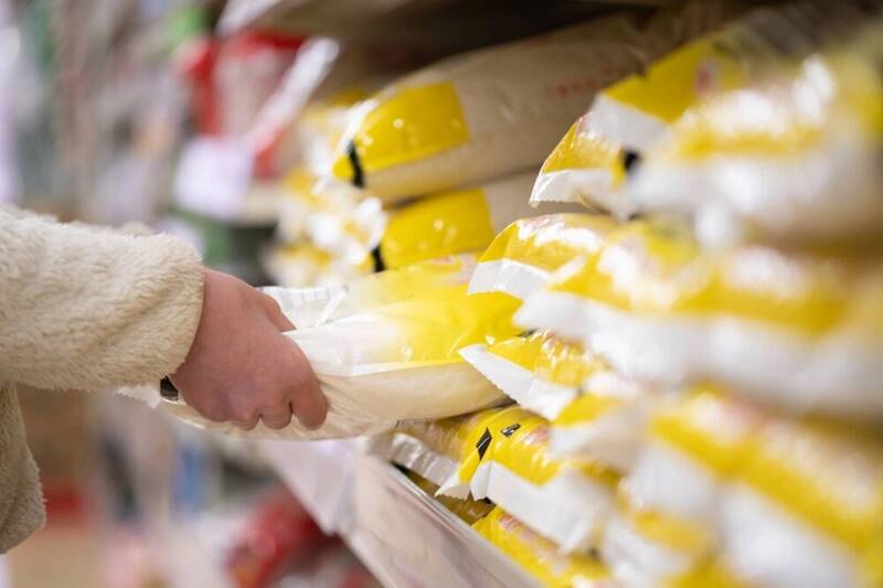 الزامات کنترل قیمتها؛ نه به "گرانی و ارزانی بیقاعده"/ لزوم واردات تا مرز متضرر نشدن تولید داخل