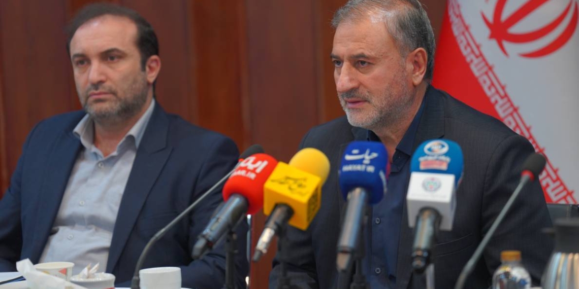 تشکل‌های ایثارگری سرمایه اجتماعی بی‌بدیل در تداوم فرهنگ ایثار و شهادت/سیاست‌گذاری بر پایه تشکل‌ها راهگشای آینده کشور است